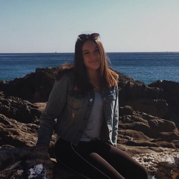 Meet your Posher, Isabella - Picture 1 of 1